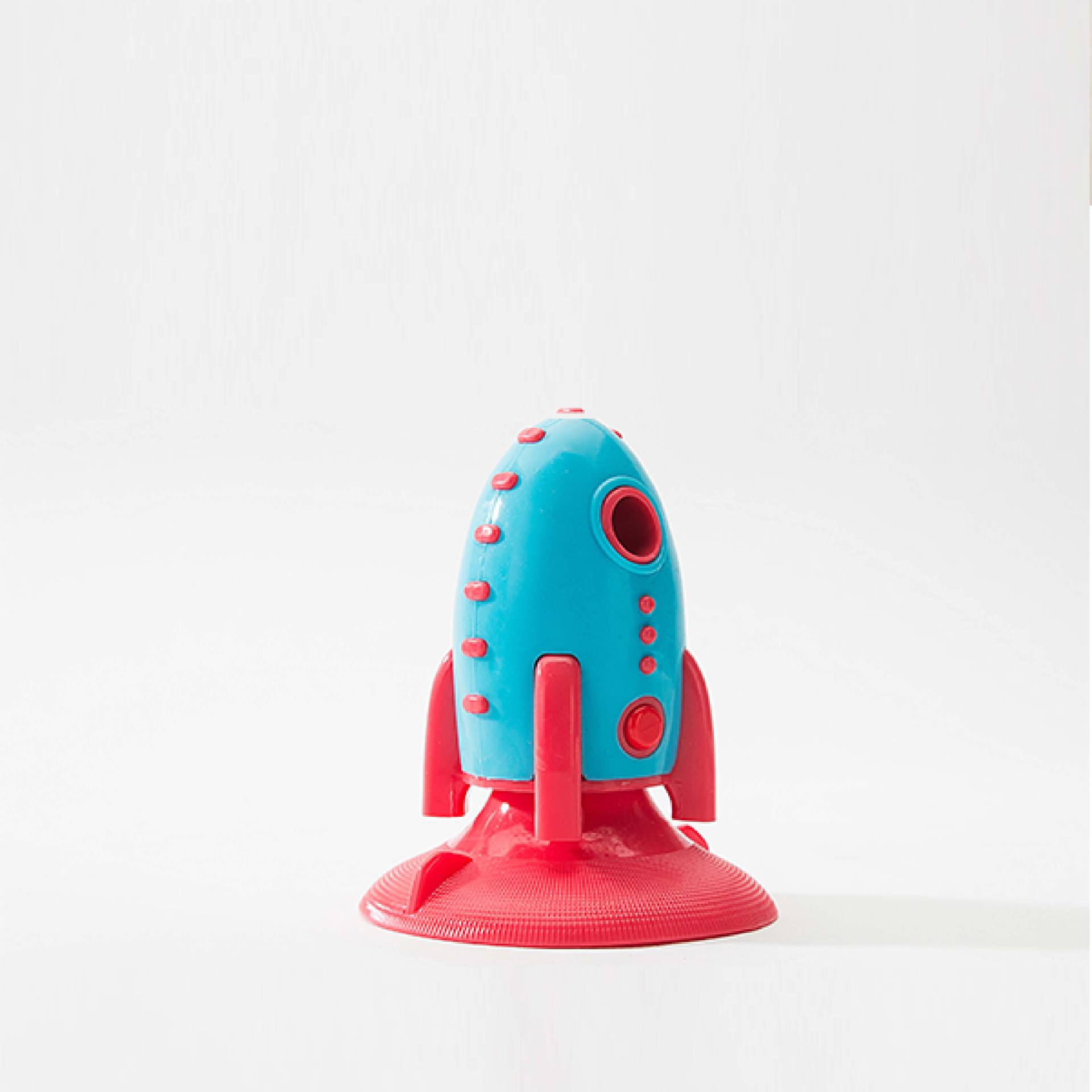 Durable Rocket Treat Dispensing Pet Chew Toy