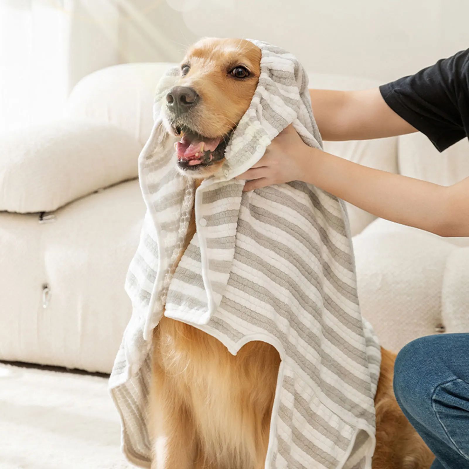 Ultra Absorbent Pet Bath Towel Quick Dry Bathrobe