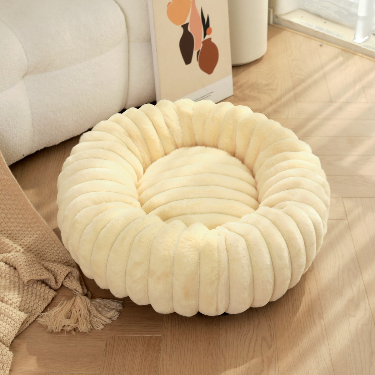 Plush Winter Warm Pet Sleeping Nest Round Bed
